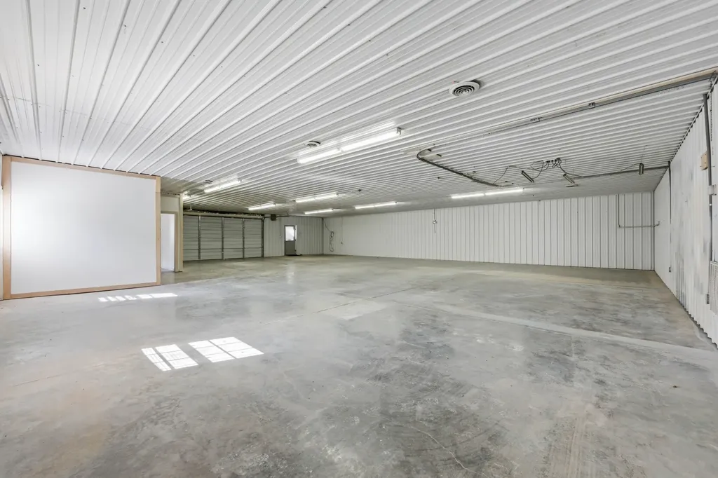 2501 Highway 48 Clarksville TN 37040