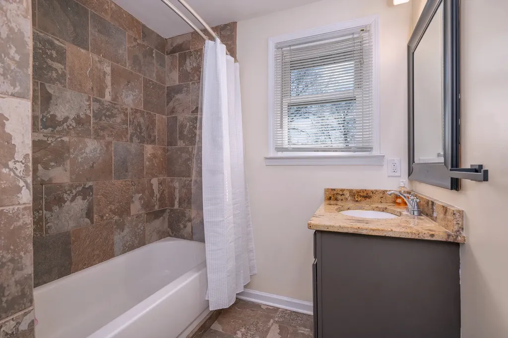 208 Whorley Drive Nashville TN 37217