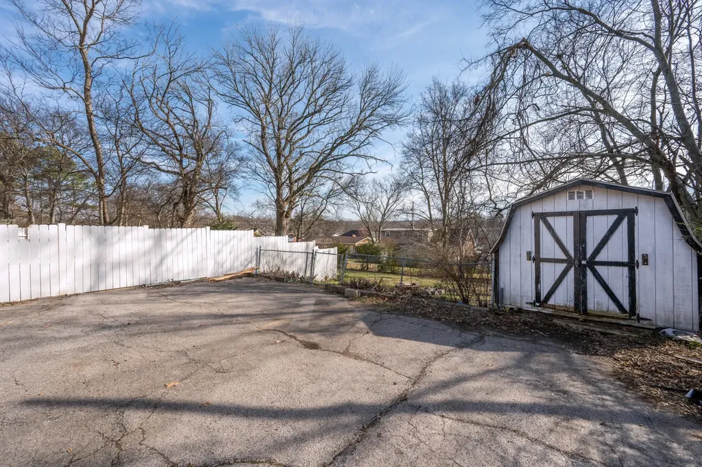 208 Whorley Drive Nashville TN 37217