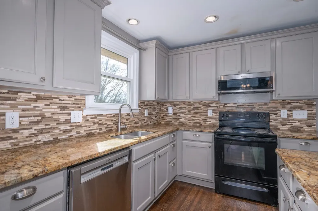 208 Whorley Drive Nashville TN 37217