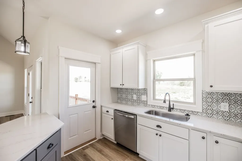 1204 Vickie Lane Portland TN 37148