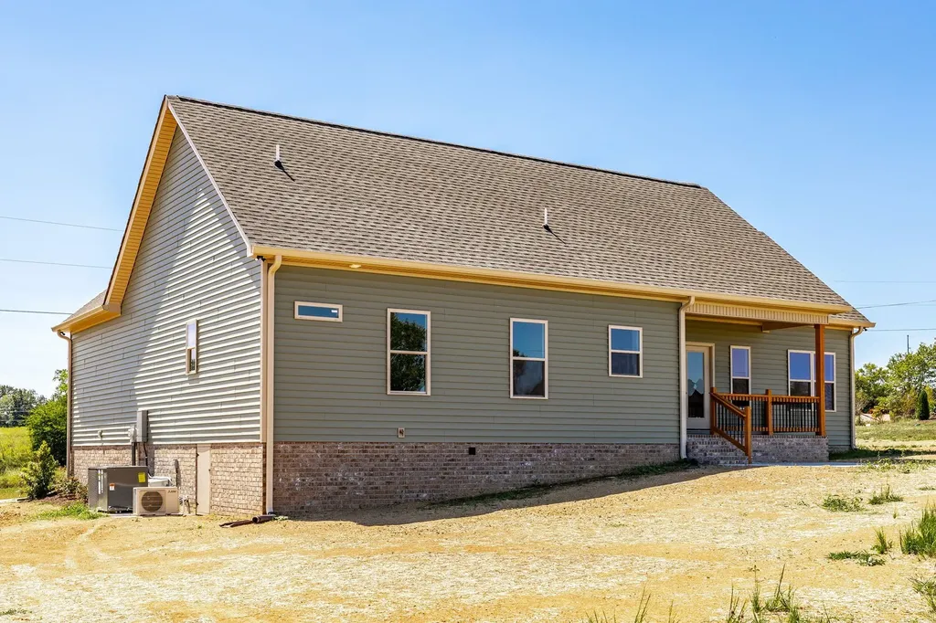 1204 Vickie Lane Portland TN 37148
