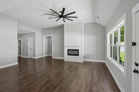 7208 Winding Way Pleasant View TN 37146