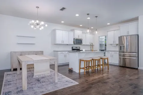 1941 Stonewater Drive Hermitage TN 37076