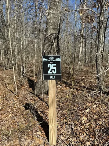 222 Sunset Bluff Way Monteagle TN 37356