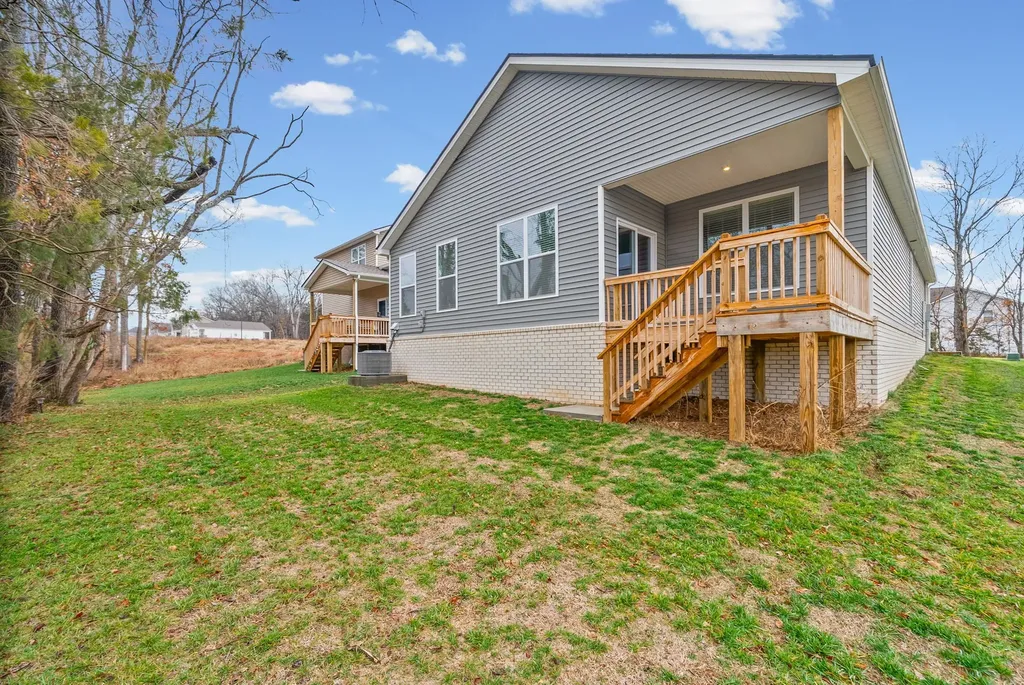 217 Viceroy Drive Clarksville TN 37043