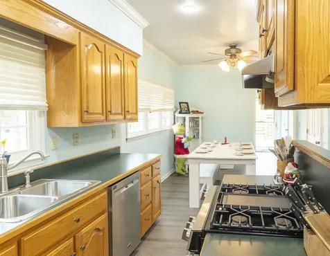1910 Cedar Creek Road Vanleer TN 37181