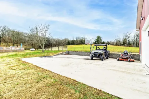 1910 Cedar Creek Road Vanleer TN 37181