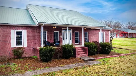 1910 Cedar Creek Road Vanleer TN 37181