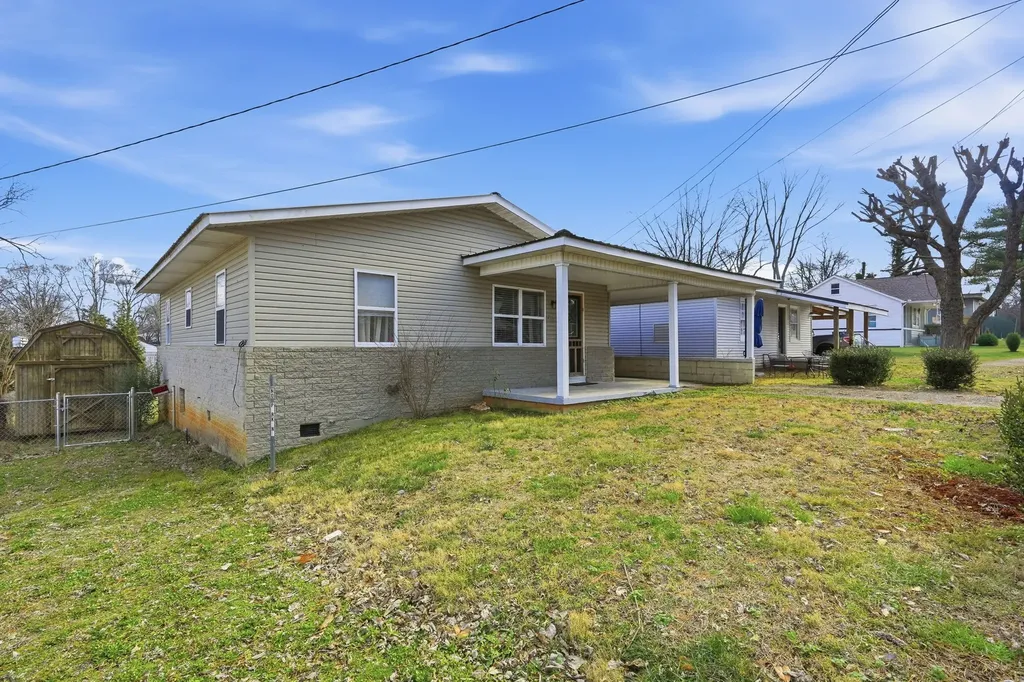714 N Cedar Street Winchester TN 37398