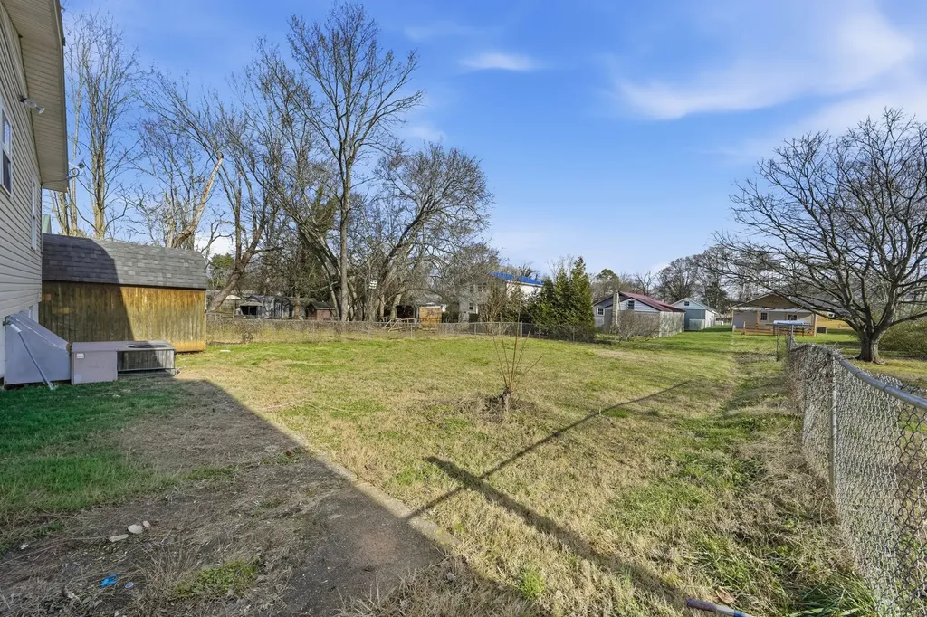 714 N Cedar Street Winchester TN 37398