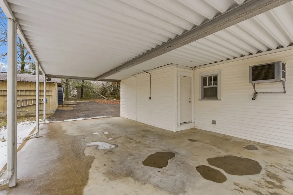 3011 Green Hill Drive Centerville TN 37033