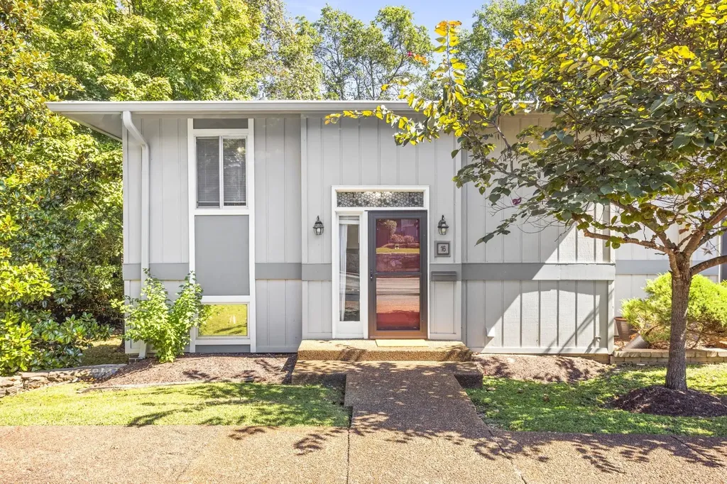 21 Vaughns Gap Road Nashville TN 37205