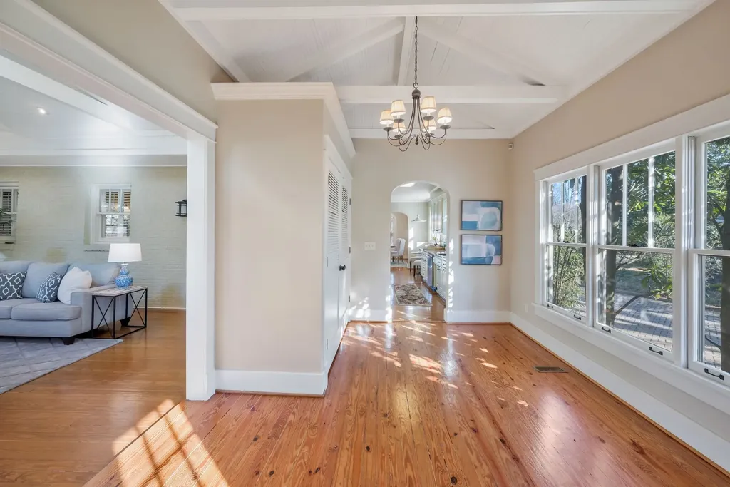 203A Woodmont Circle Nashville TN 37205