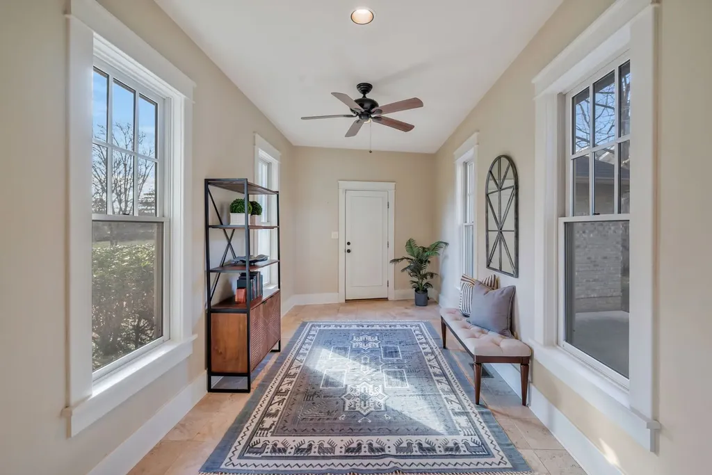 203A Woodmont Circle Nashville TN 37205