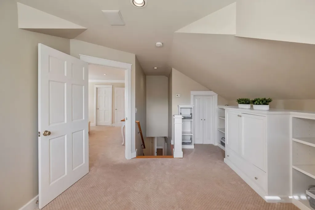 203A Woodmont Circle Nashville TN 37205
