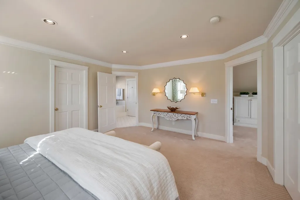 203A Woodmont Circle Nashville TN 37205