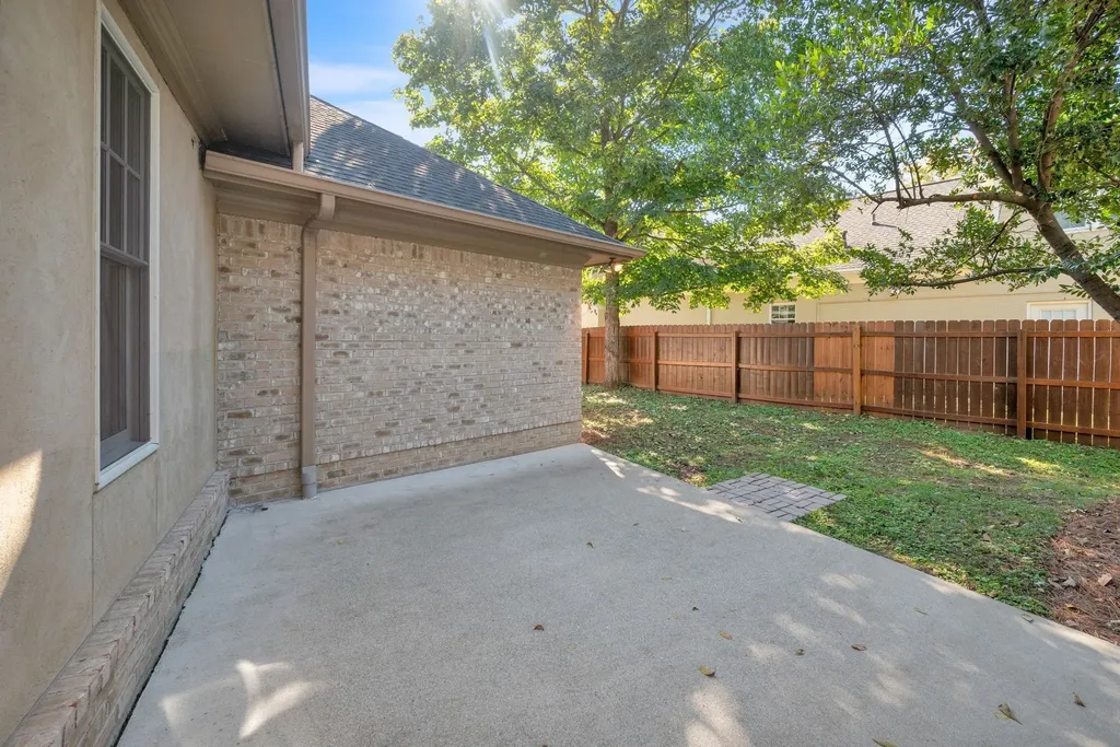 203A Woodmont Circle Nashville TN 37205