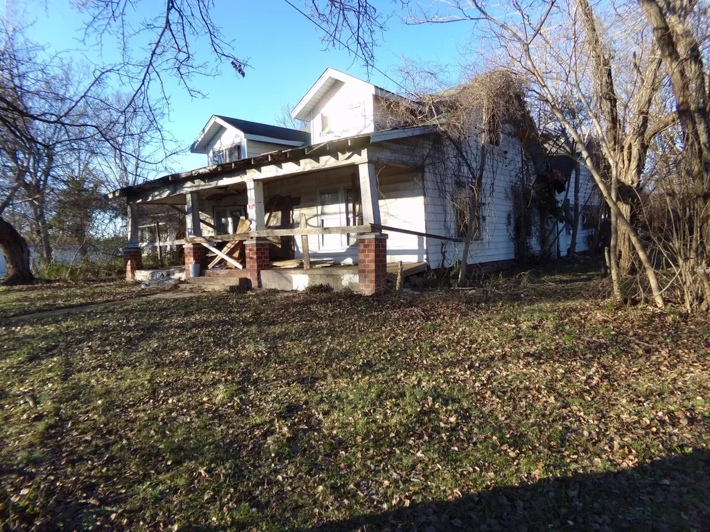 826 W Church Street Lewisburg TN 37091