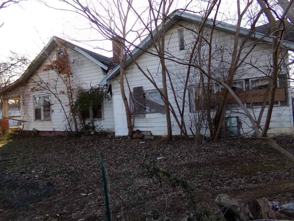 826 W Church Street Lewisburg TN 37091