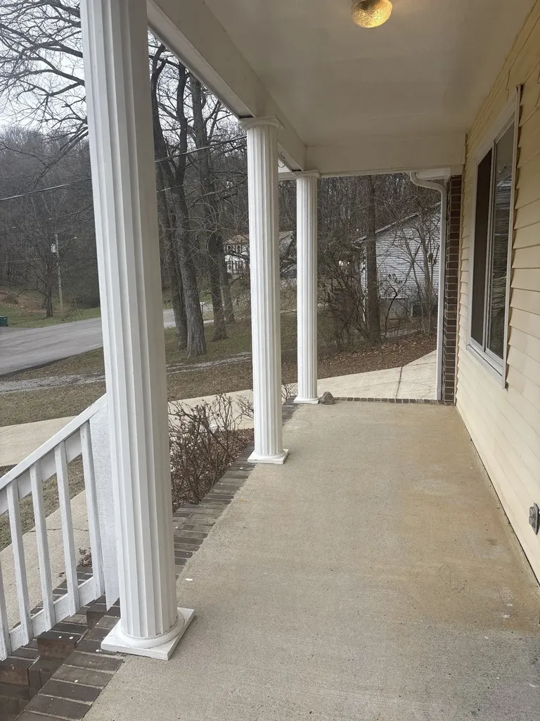 1830 Lowe Street Lewisburg TN 37091