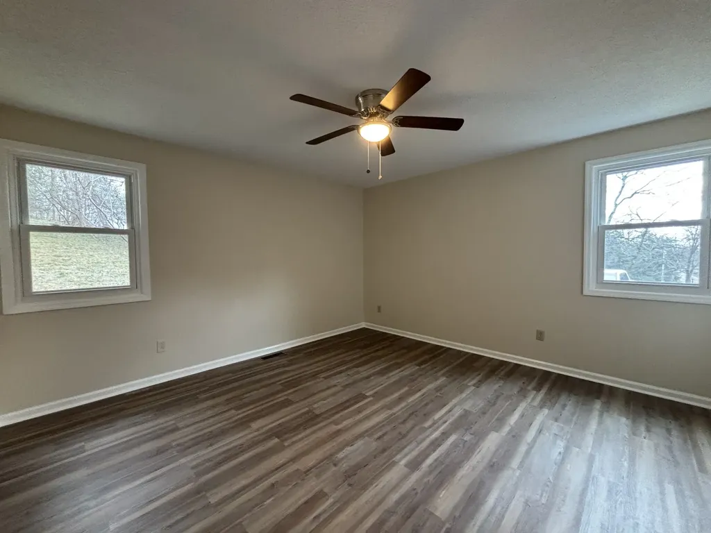 1830 Lowe Street Lewisburg TN 37091