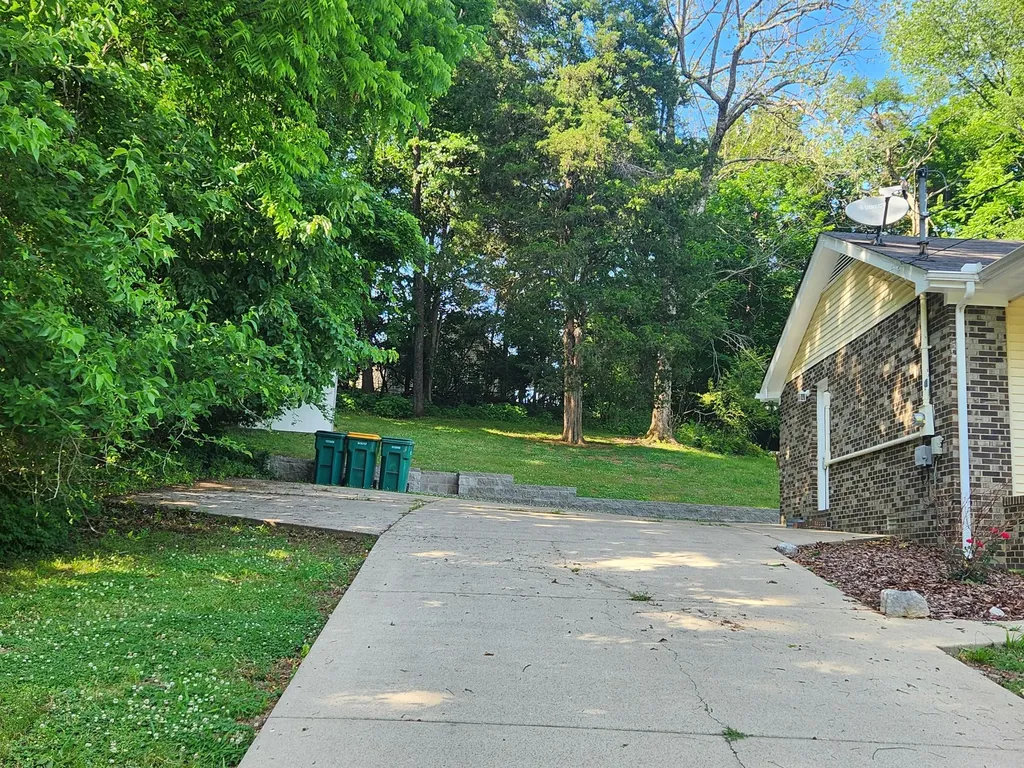 1830 Lowe Street Lewisburg TN 37091