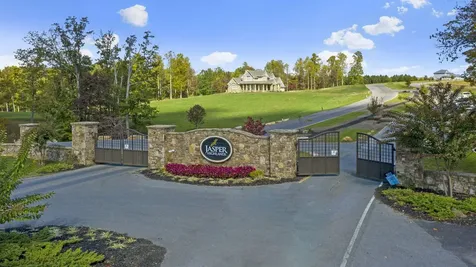 430 Crockett Loop Jasper TN 37347