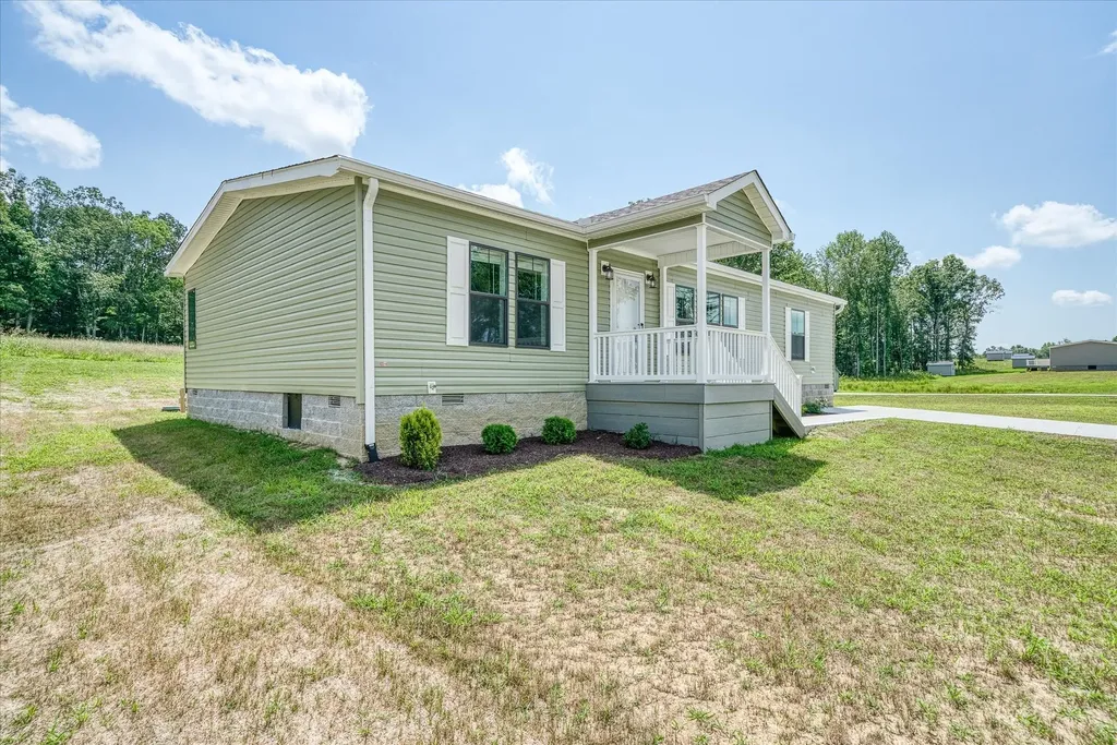 1720 Anna Maria Lane Cookeville TN 38501