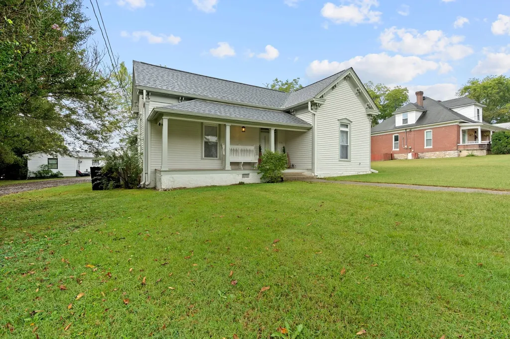 214 Washington St, W Fayetteville TN 37334