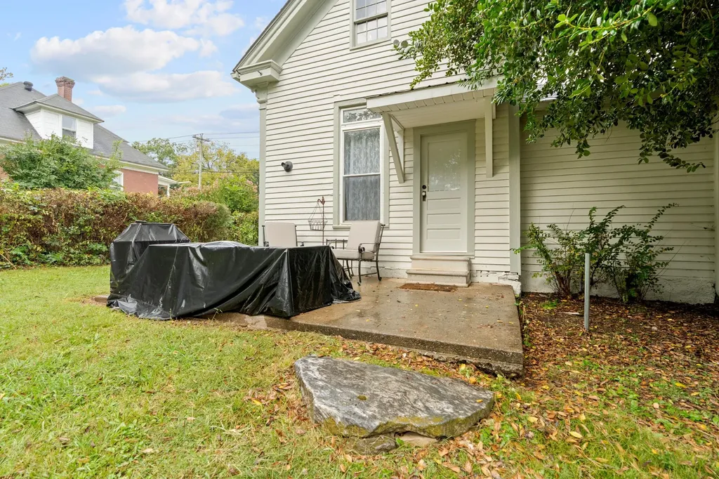 214 Washington St, W Fayetteville TN 37334