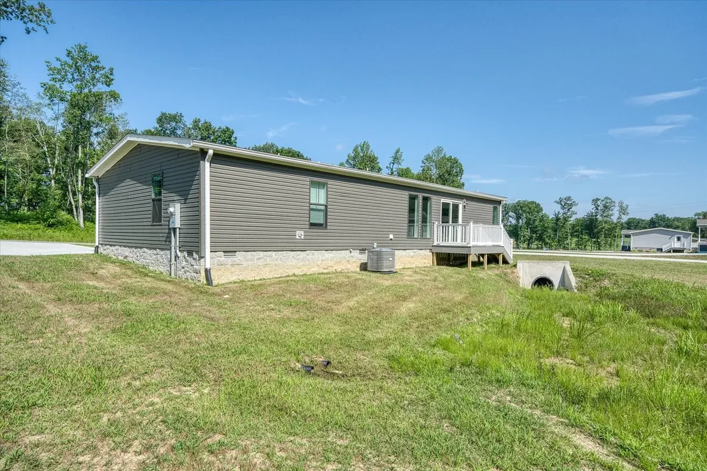 1760 Anna Maria Lane Cookeville TN 38501