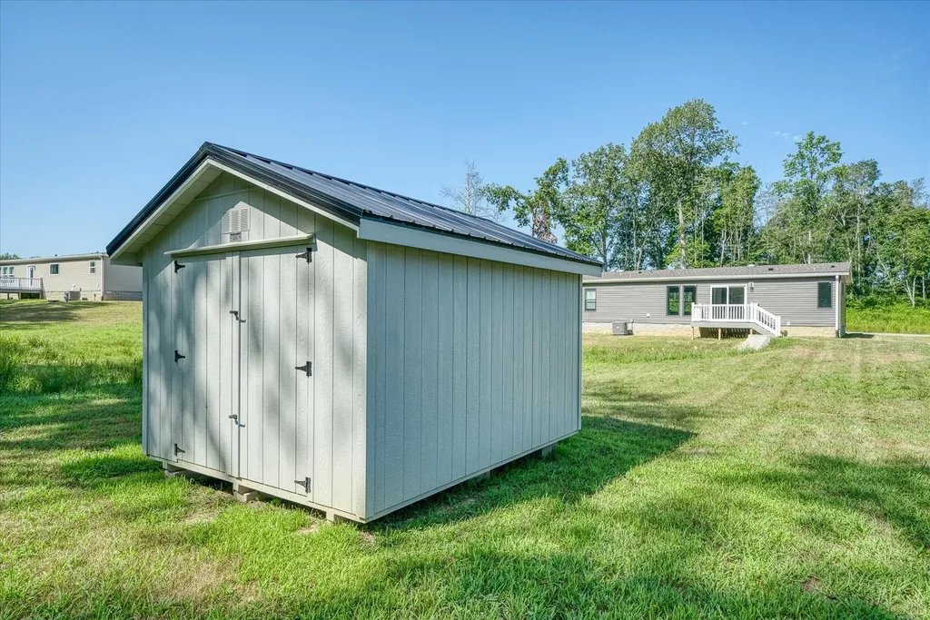 1760 Anna Maria Lane Cookeville TN 38501