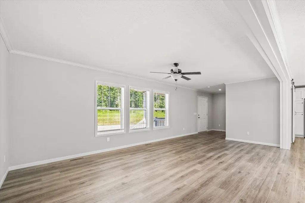 1760 Anna Maria Lane Cookeville TN 38501