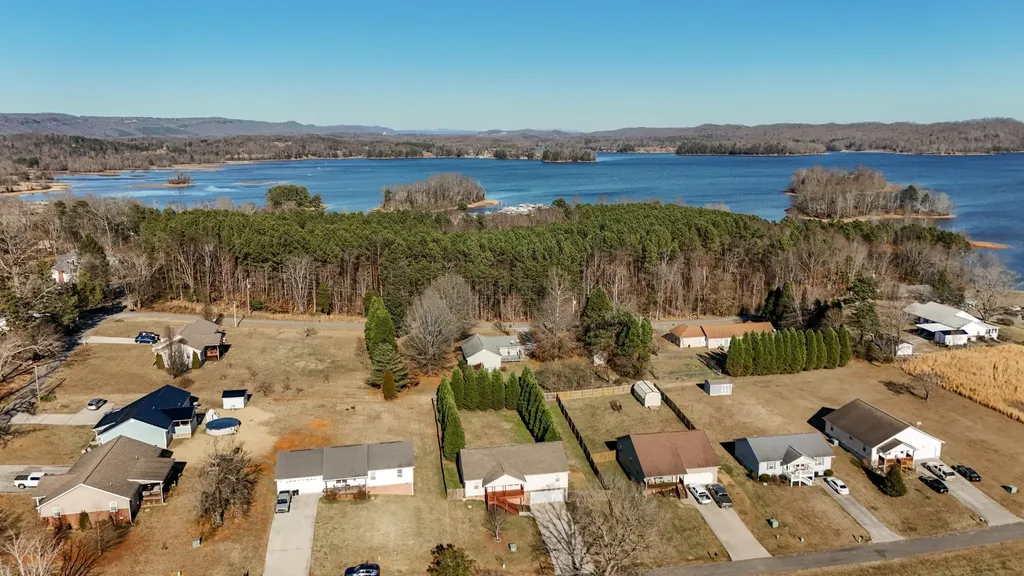 155 Dogwood Lane Spring City TN 37381