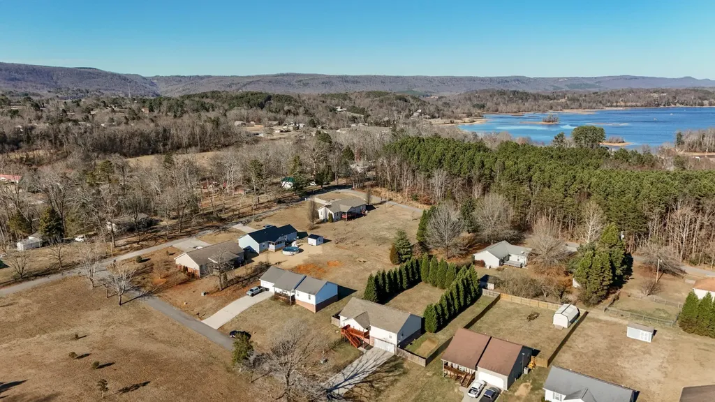 155 Dogwood Lane Spring City TN 37381