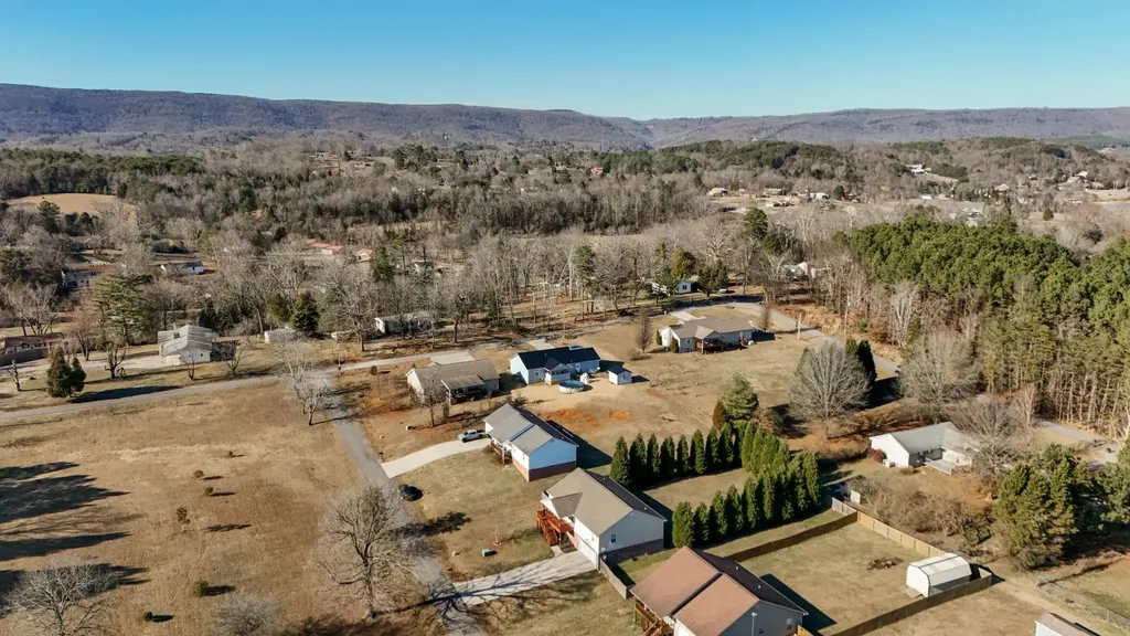 155 Dogwood Lane Spring City TN 37381