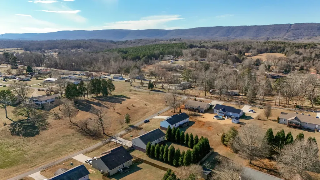 155 Dogwood Lane Spring City TN 37381