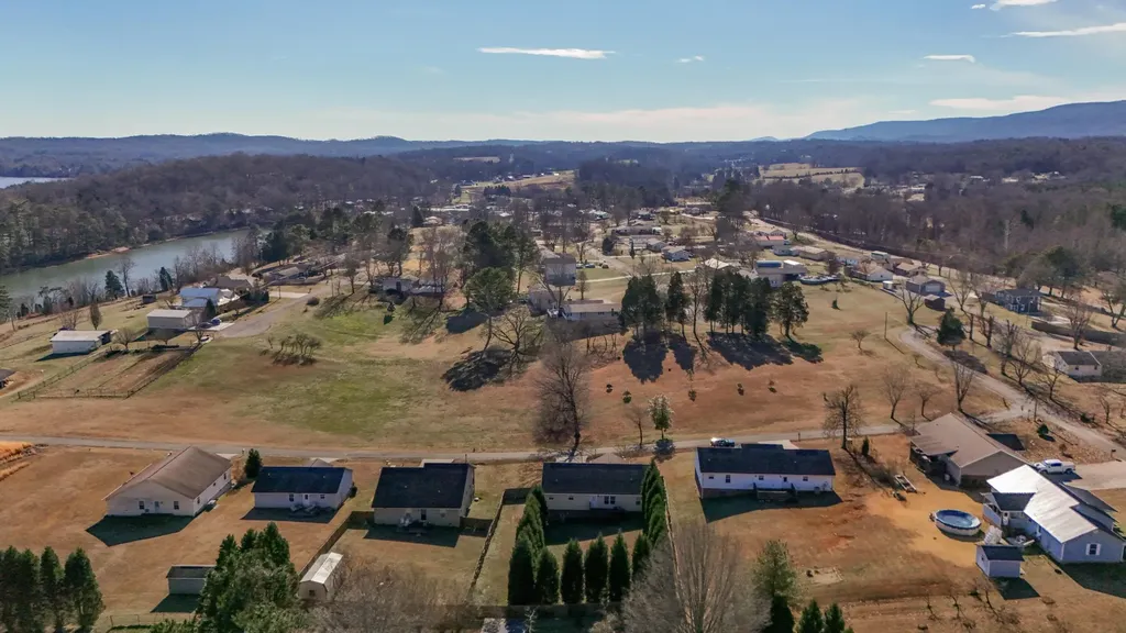 155 Dogwood Lane Spring City TN 37381