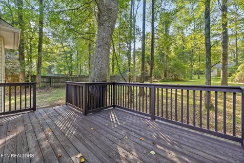 914 Olsen Avenue Signal Mountain TN 37377