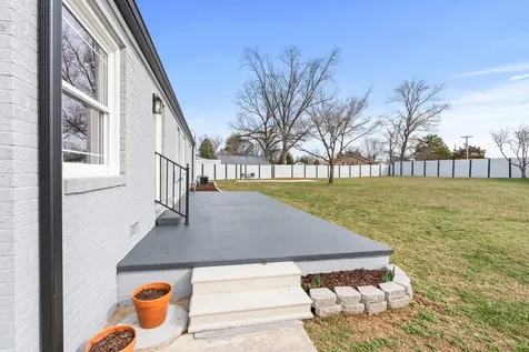 102 Dogwood Lane Winchester TN 37398