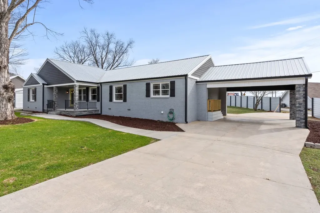 102 Dogwood Lane Winchester TN 37398