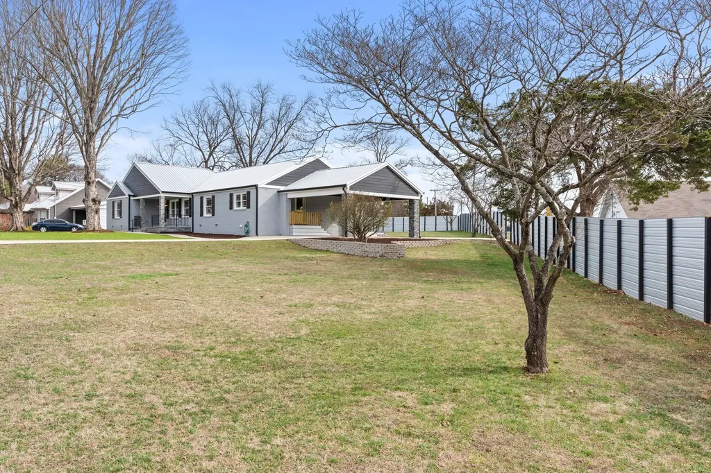 102 Dogwood Lane Winchester TN 37398