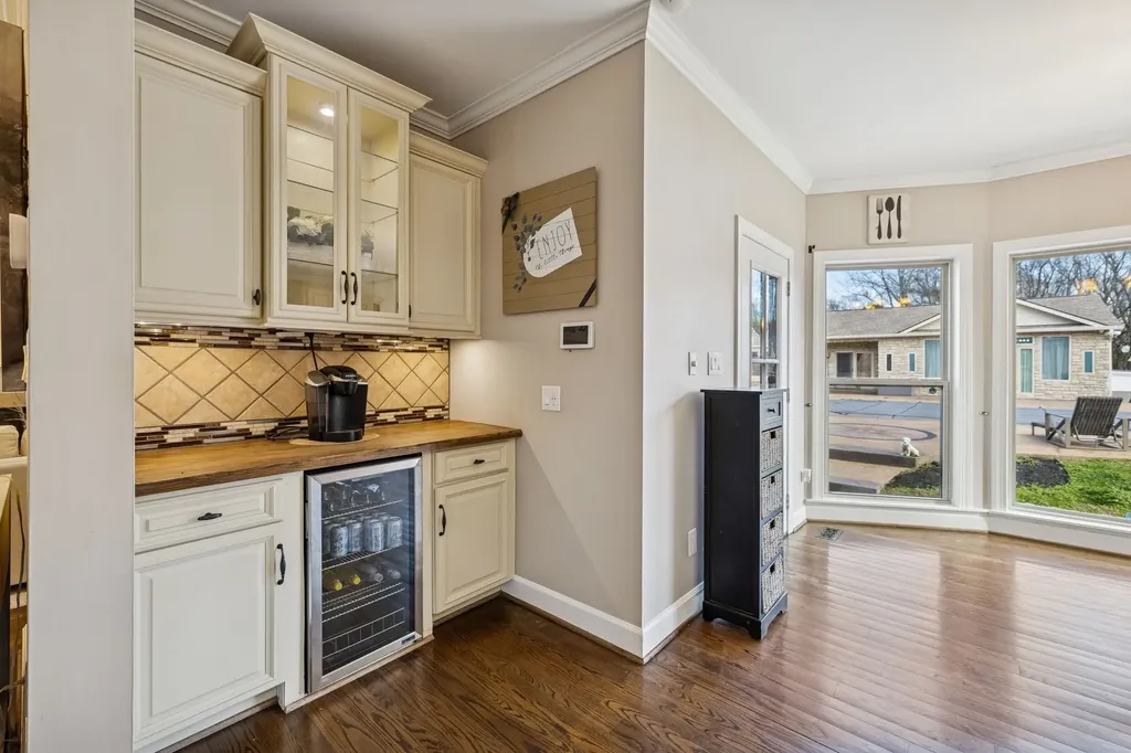 1045 Claremont Drive Columbia TN 38401