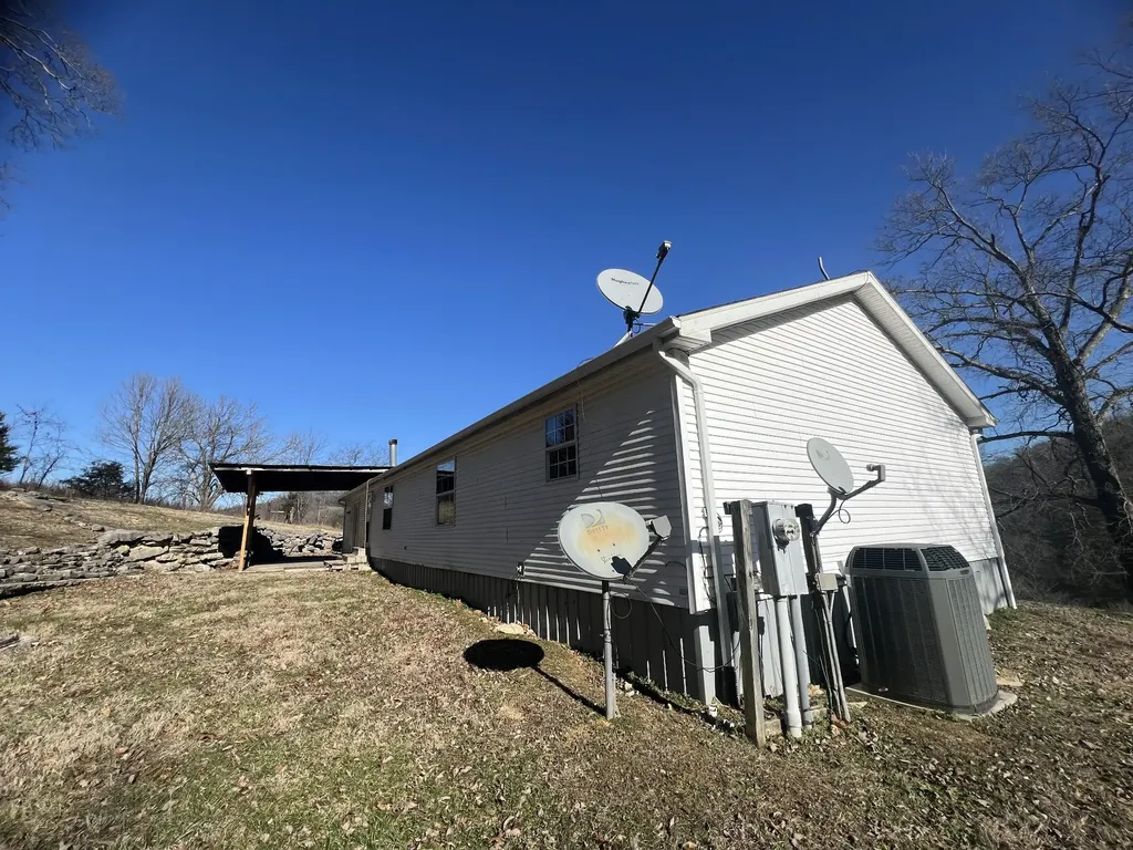 697 Club Springs Road Buffalo Valley TN 38548
