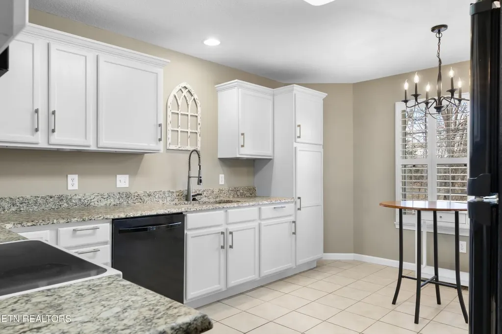 921 Mercer Drive Maryville TN 37801