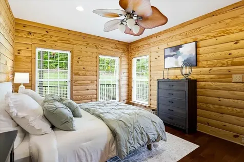 2322 Mowbray Pike Soddy Daisy TN 37379