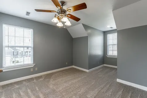 2322 Mowbray Pike Soddy Daisy TN 37379