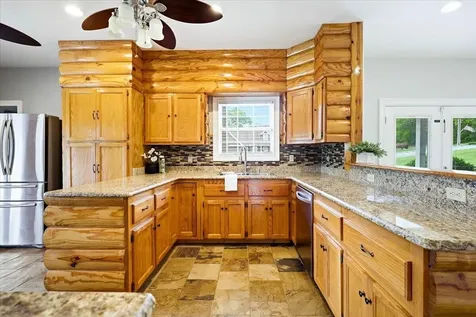 2322 Mowbray Pike Soddy Daisy TN 37379