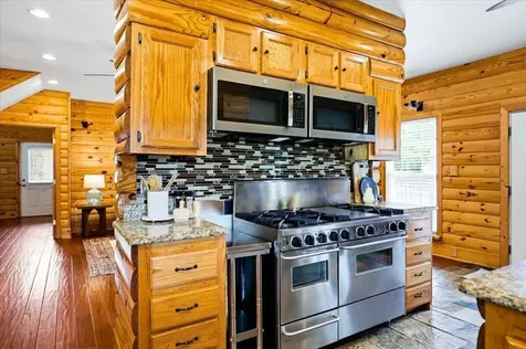 2322 Mowbray Pike Soddy Daisy TN 37379